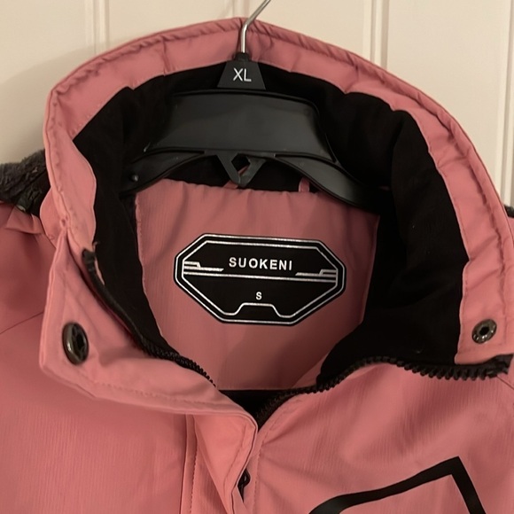 Suokeni Women's S Waterproof Ski Jacket Warm Removable Hood Pink jacket. NWOT - Picture 5 of 13